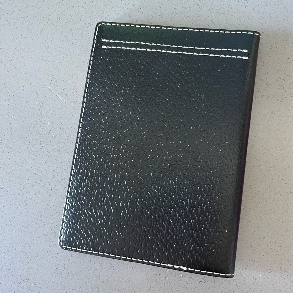 EUC Kate Spade black Wellesley travel Passport Holder wallet - Picture 2 of 6